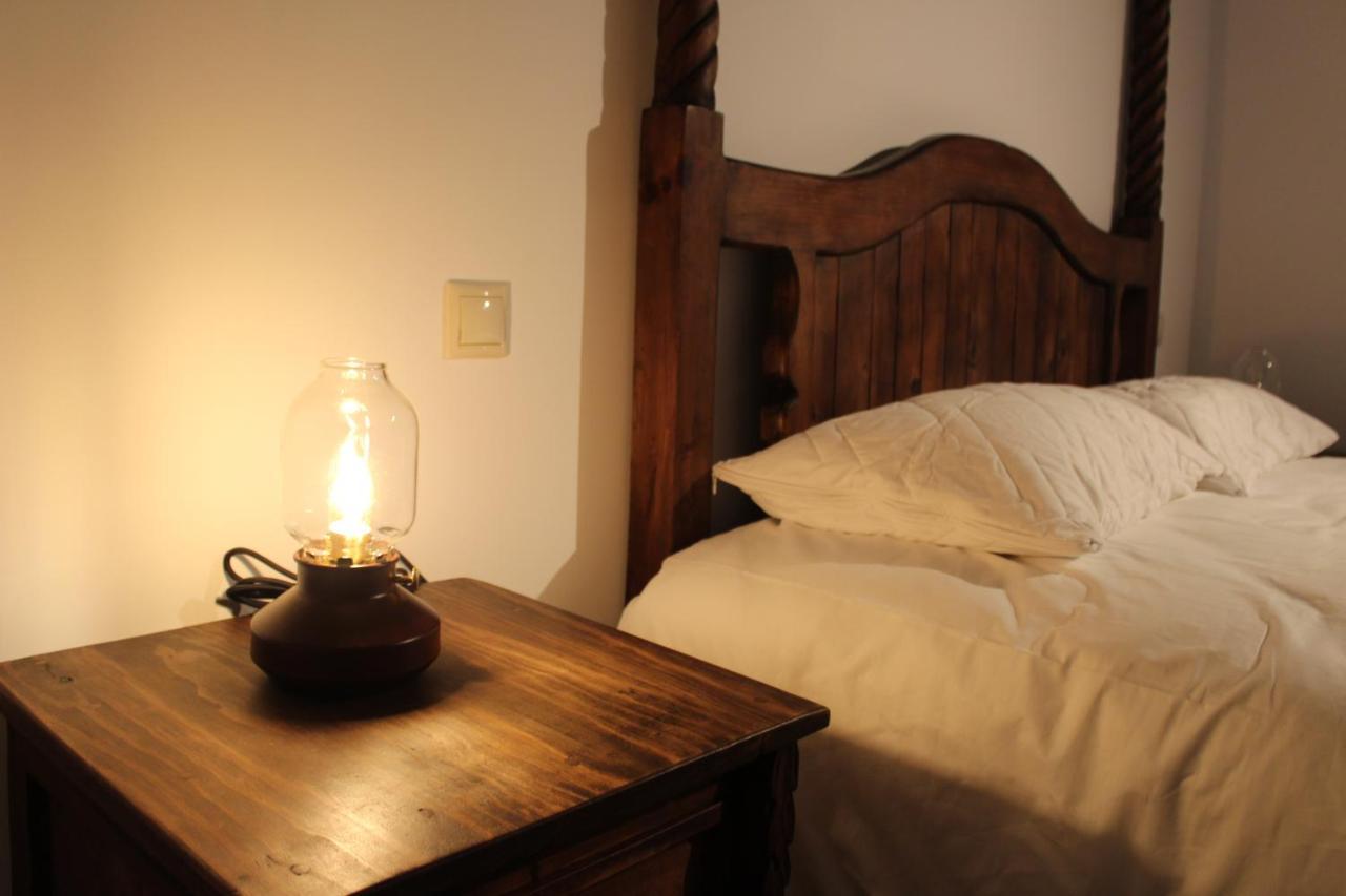 Apartamentos Rurales 'Los Soportales' Tendilla Экстерьер фото