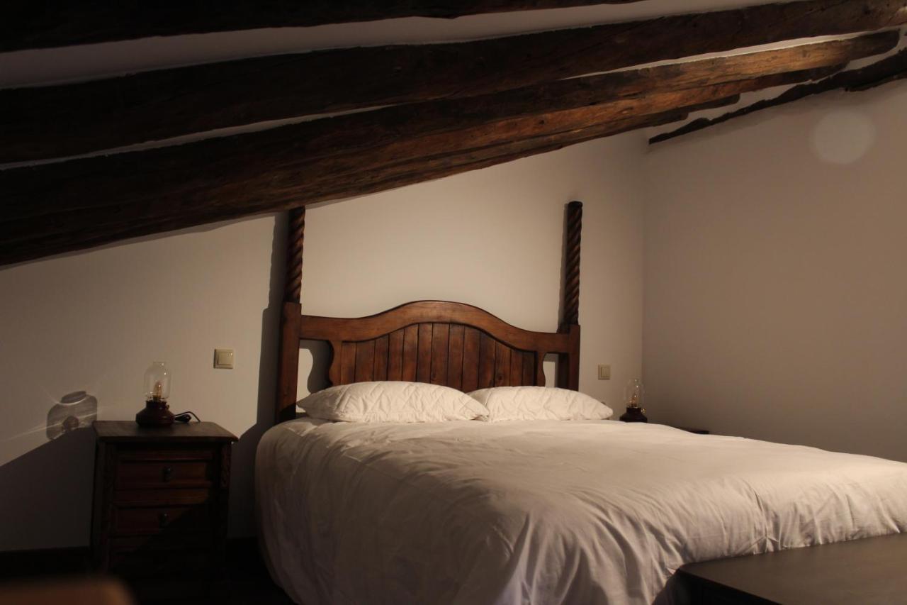 Apartamentos Rurales 'Los Soportales' Tendilla Экстерьер фото